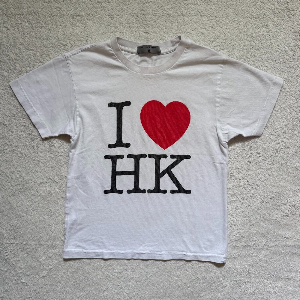 Giordano White 'I Heart HK' Graphic Tee